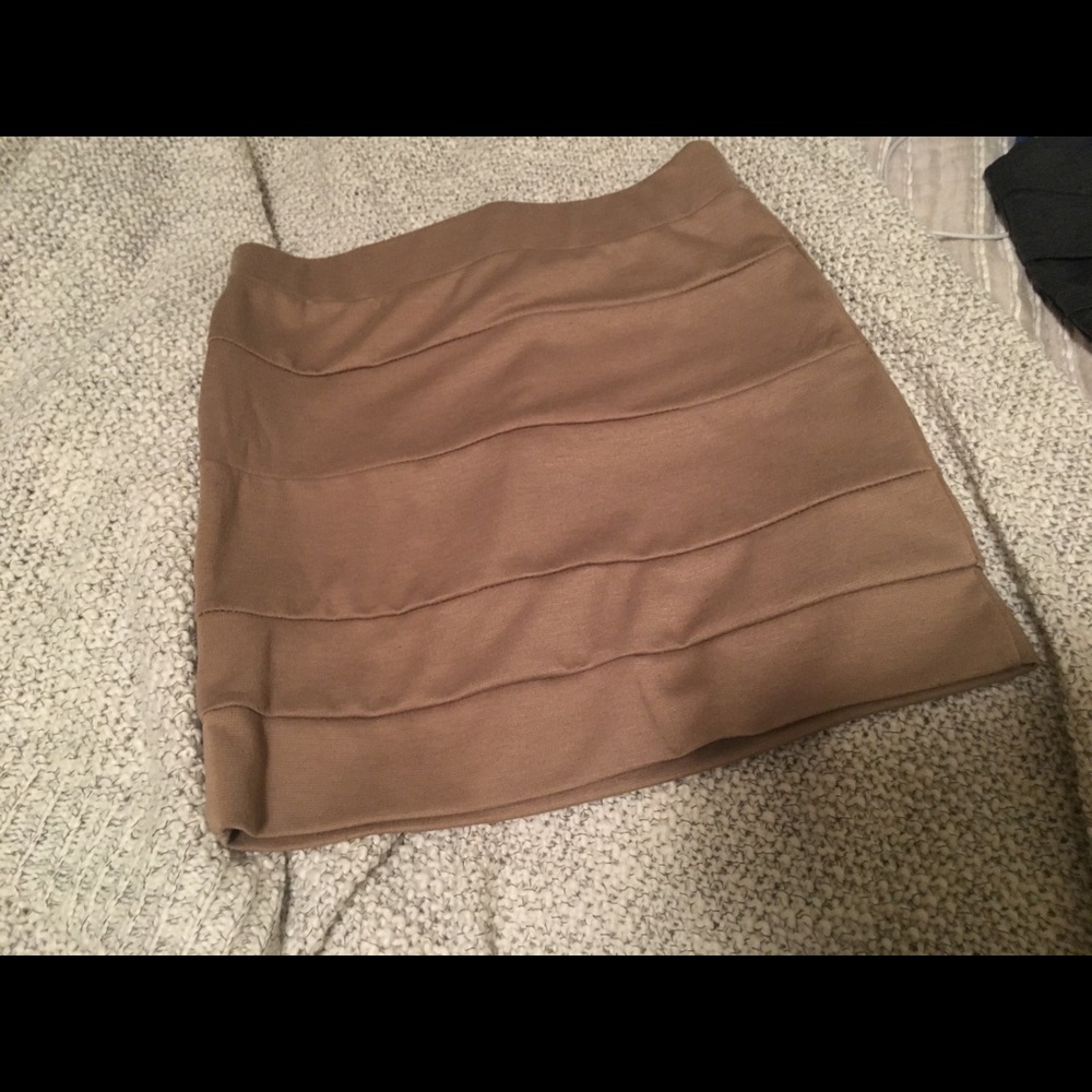 Skirts! - Picture 3 of 3